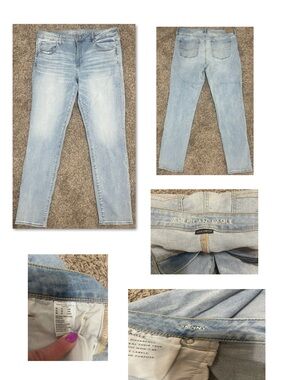 American Eagle Outfitters Pale Blue Skinny Jeans